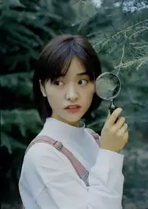 沈月长发有多惊艳看上去很漂亮,网友美得像漫画少女一样