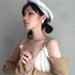 头像女生戴帽子霸气林允