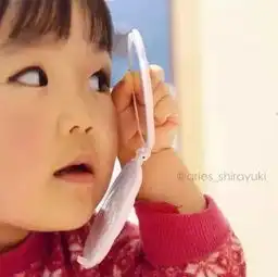 视界日本四岁小女孩凭借她的丑萌火遍全世界,你就是我想要的傻丫头