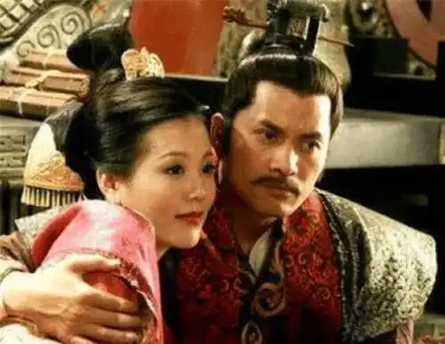 俗话说英雄难过美人关,那么这下半句是啥呢点出了女人们的天性