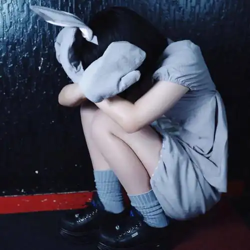女生头像不露脸全景人生
