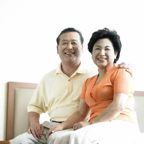 为什么有些女人已经60岁了,还会恋爱3个女人说出了心里话