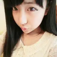 求一张小清新一点的qq真人头像女