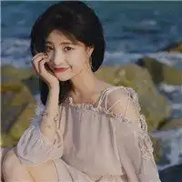 最新女生露锁骨的头像微信头像图片大全