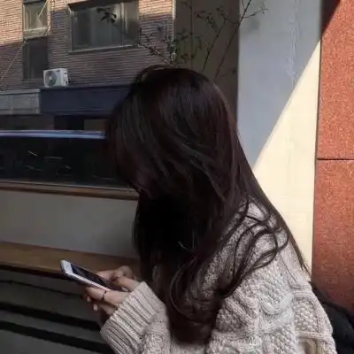 个性时尚女生头像女孩