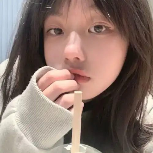 手控女生版头像文案