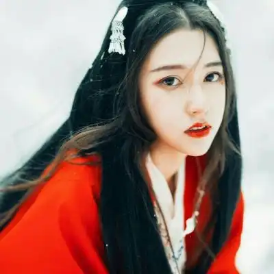 适合女生的头像唯美红衣