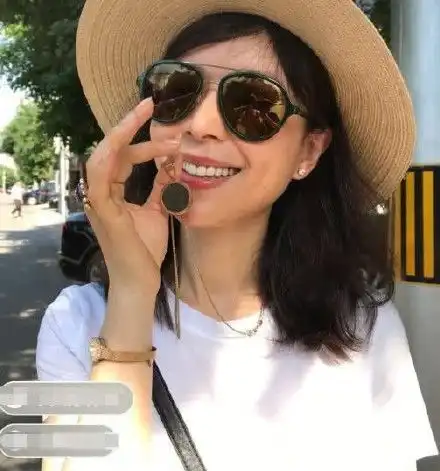 美女明星张静初的图集