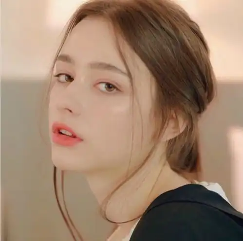 当男票想kiss时,98会有这3坏动作,傻丫头千万别不懂哦