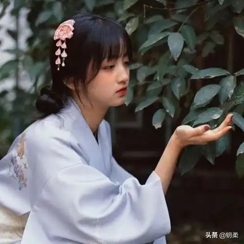 让女人对你上瘾的套路高付出多角色小透明