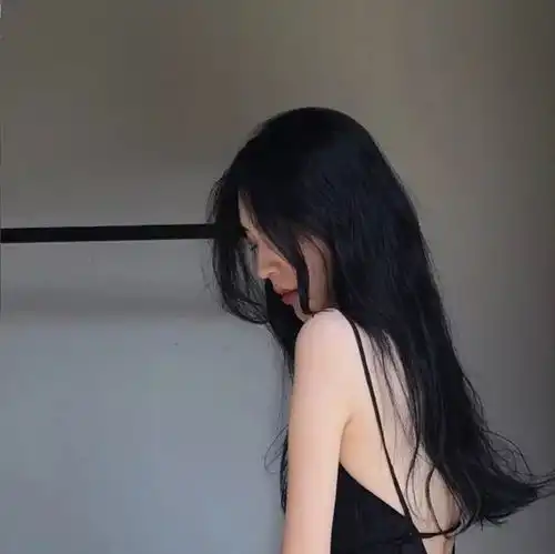 女头不露脸仙气女生头像