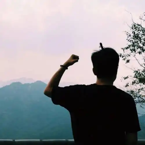 害羞不露脸情头