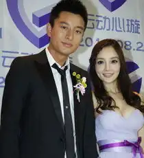 杨幂领衔假脸姐妹团整容部位大揭秘