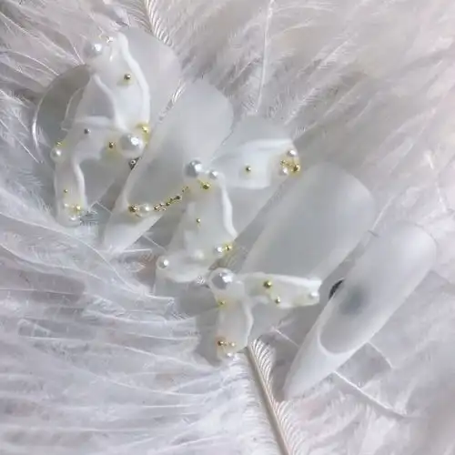 芭蕾舞鞋美甲会做这款美甲的,都是仙女吧