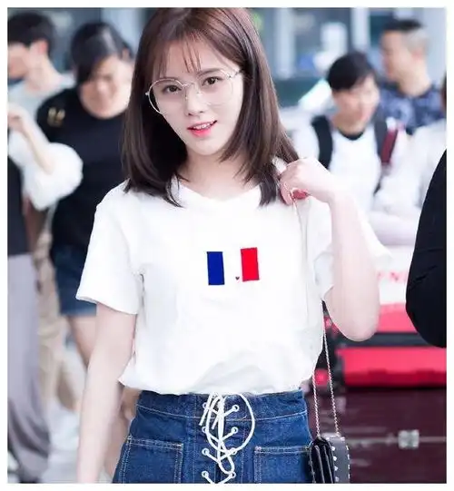 都说鞠婧祎很时尚是四千年美女,网友明明就是小仙女