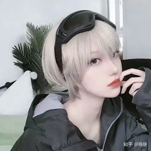 有没有人有御姐真人头像啊