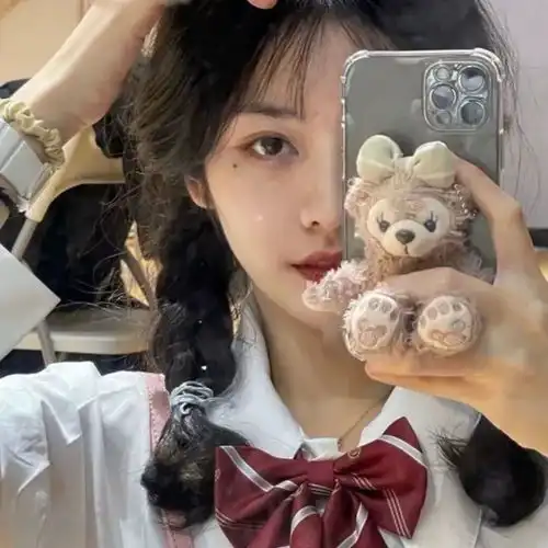 精选优质温柔小众好看的女生头像221