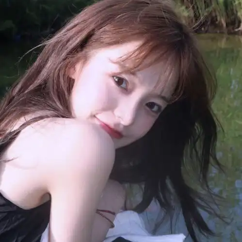 真人女生头像我总是词意不达但我真的很开心遇到你