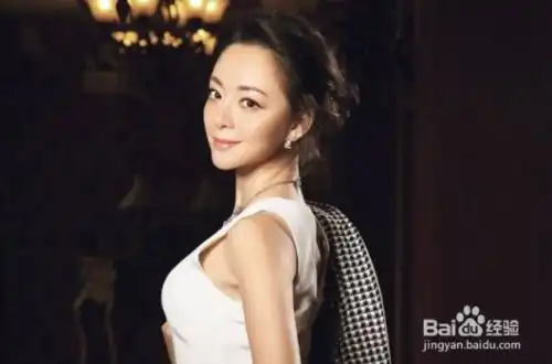 遭遇无良前任,正牌女友应如何正确面对