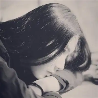 黑白渣女头像清晰版男人
