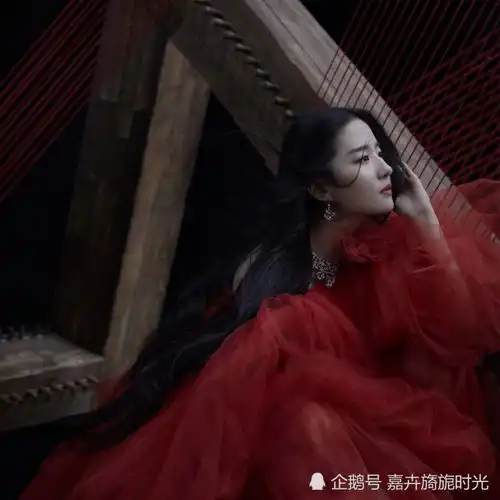 花木兰最近十年来,最具仙气的女演员依旧没有一个比得过刘亦菲