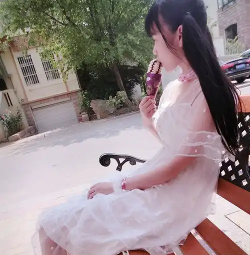 这是你的户外双马尾赛高酱啦