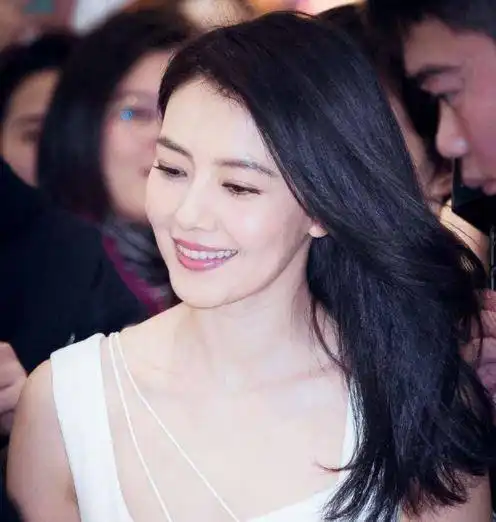 中国四张最好看的脸,每张都秒杀韩国女星,你喜欢哪一个