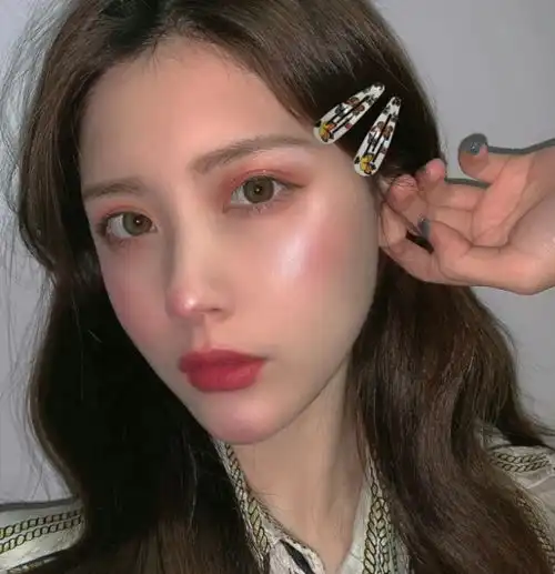 高冷好看女生头像女生潮流时尚qq头像