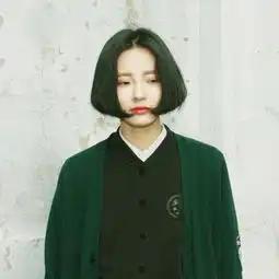 模仿美图手机广告