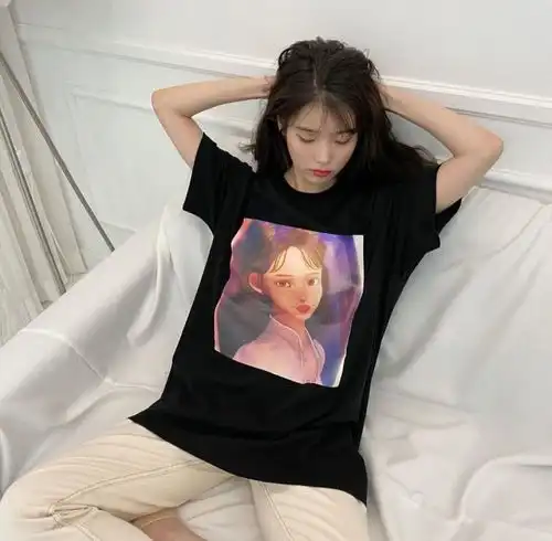 iu李知恩私服简单休闲,满满的甜美风,小个子女孩get起来
