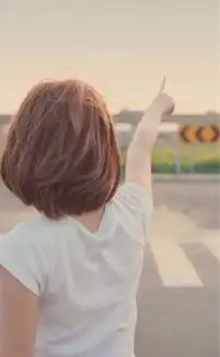 短直发bobo头