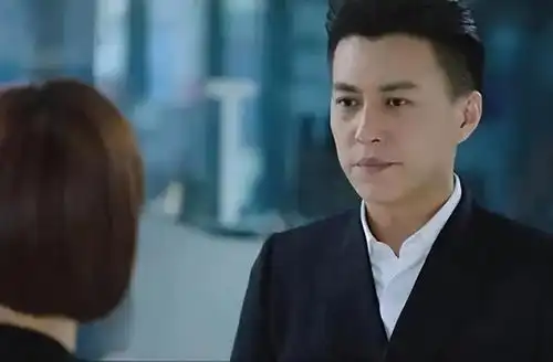 靳东,好男人,尊重女性抵触吻戏,无愧于国民老公的称号