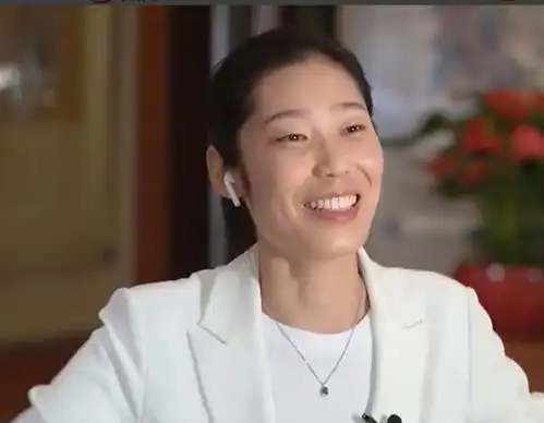 中国女排队长遭遇键盘侠网友质疑朱婷不应该纹身,引起球迷关注