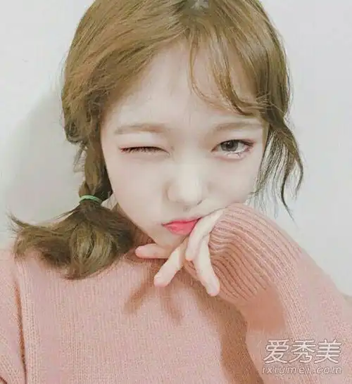 2016年流行的发型揭示了韩国女孩保持这些风格