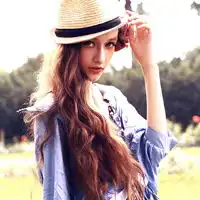 欧美长发飘逸的女神头像