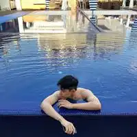 头像男高质量自由港风男