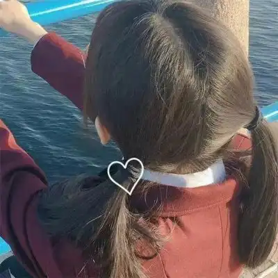 少女头像可爱背影图片真人女生头像侧面唯美