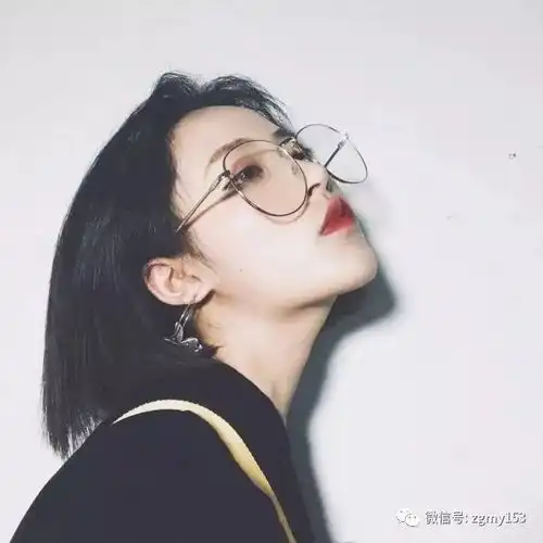 高颜值短发女生头像每一张都让人忍不住收藏