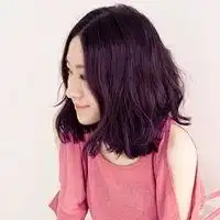 头像女长发背景女神短发