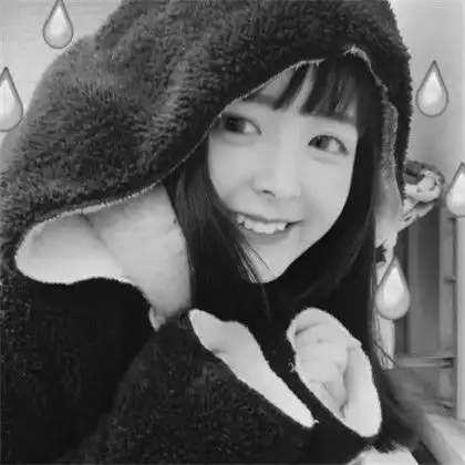清纯可爱的女生头像黑白多张,喜欢ok手和剪刀手