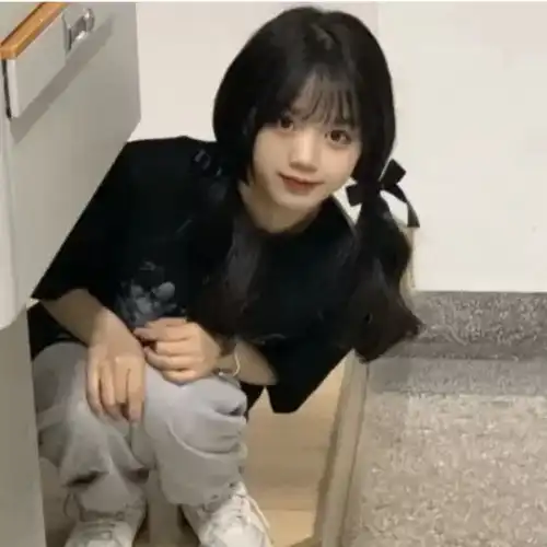 ins风女生头像