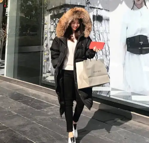 被速冻天气吓怕了试试林允的米其林羽绒服,保暖又时髦...