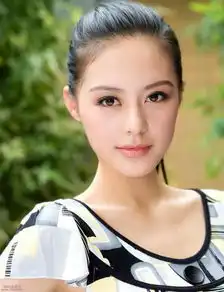 这个女人是谁