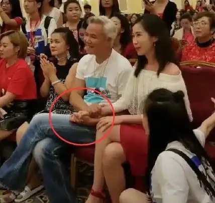 林瑞阳和美女公开摸手调情,还拍过贴脸嘟嘴亲密照,张庭的回应却让人费解