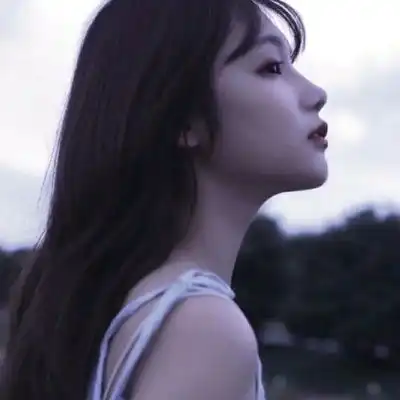女生哭的头像高冷霸气头
