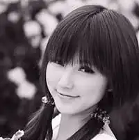 推荐几个好看的女生静态头像