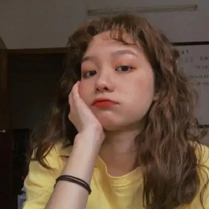 比较潮的头像女生女头