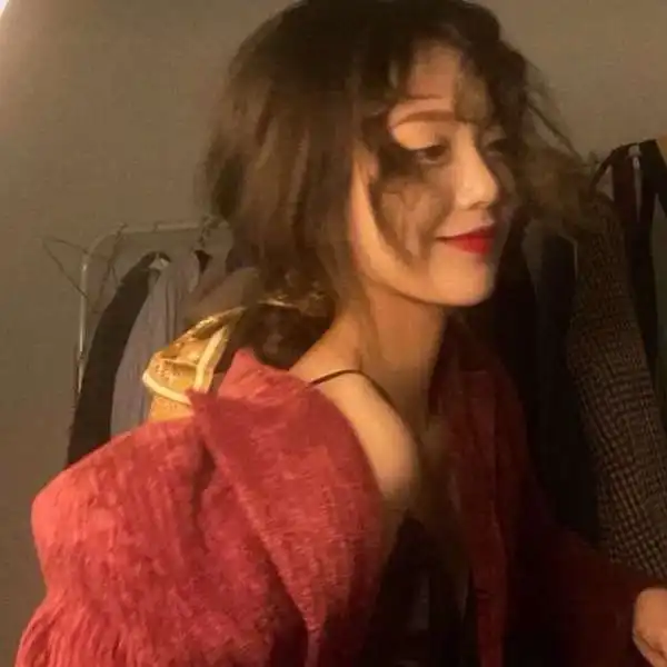 优质精选小众温柔甜美女生头像400