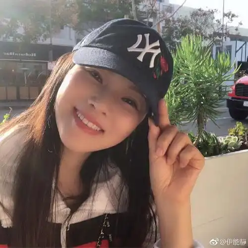 伊能静否认整容,变漂亮是因为和牙套处了4年,晒出健康绿色食谱