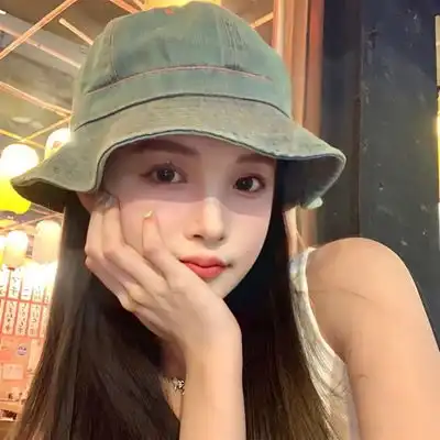 头像女温柔甜美笑容温柔